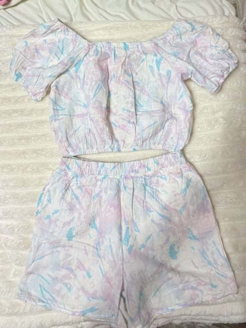 Grayson/Threads Kids GirlsTie-Dye Two-Piece Off-Shoulder Top and Shorts Set